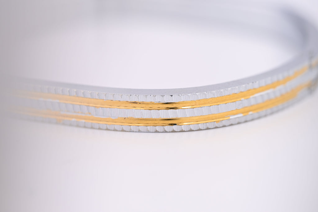 Dualis Sterling Kada