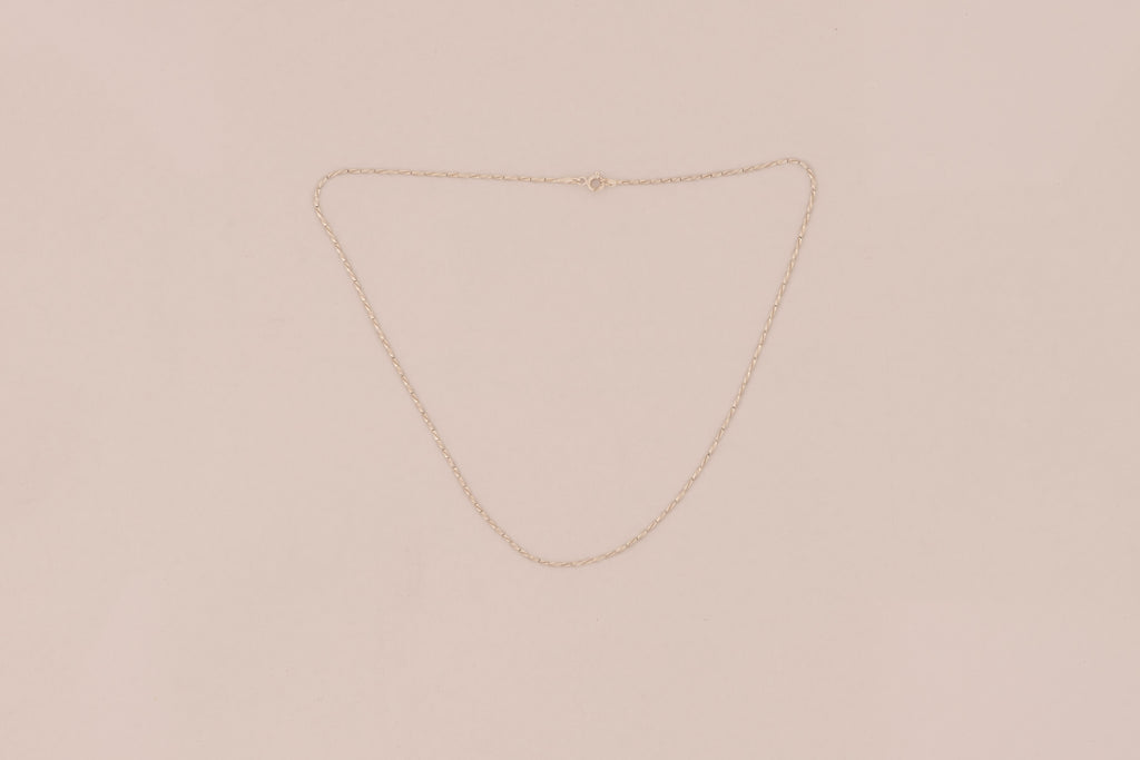 Stillwave silver chain