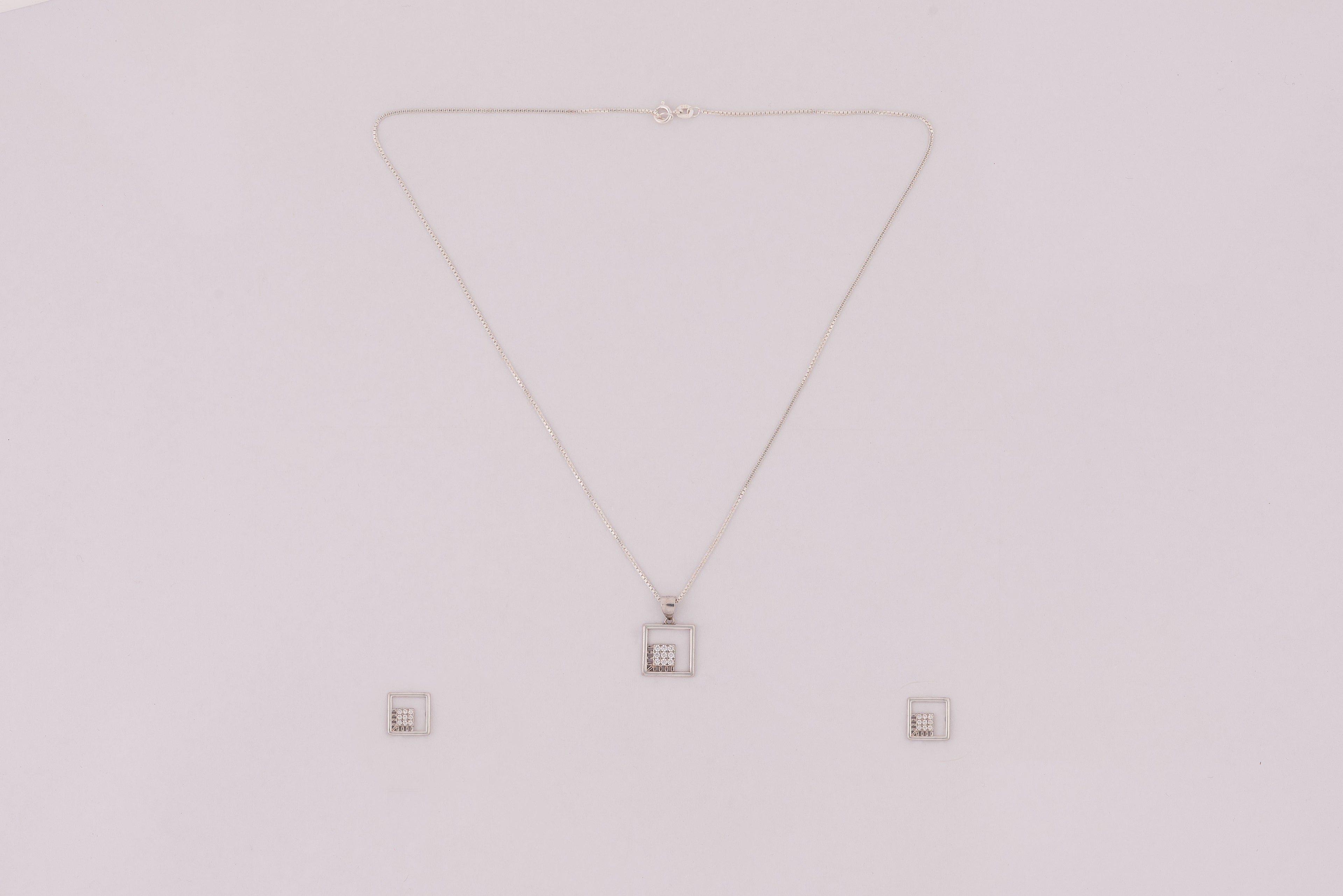 Silver Grid Charm Set