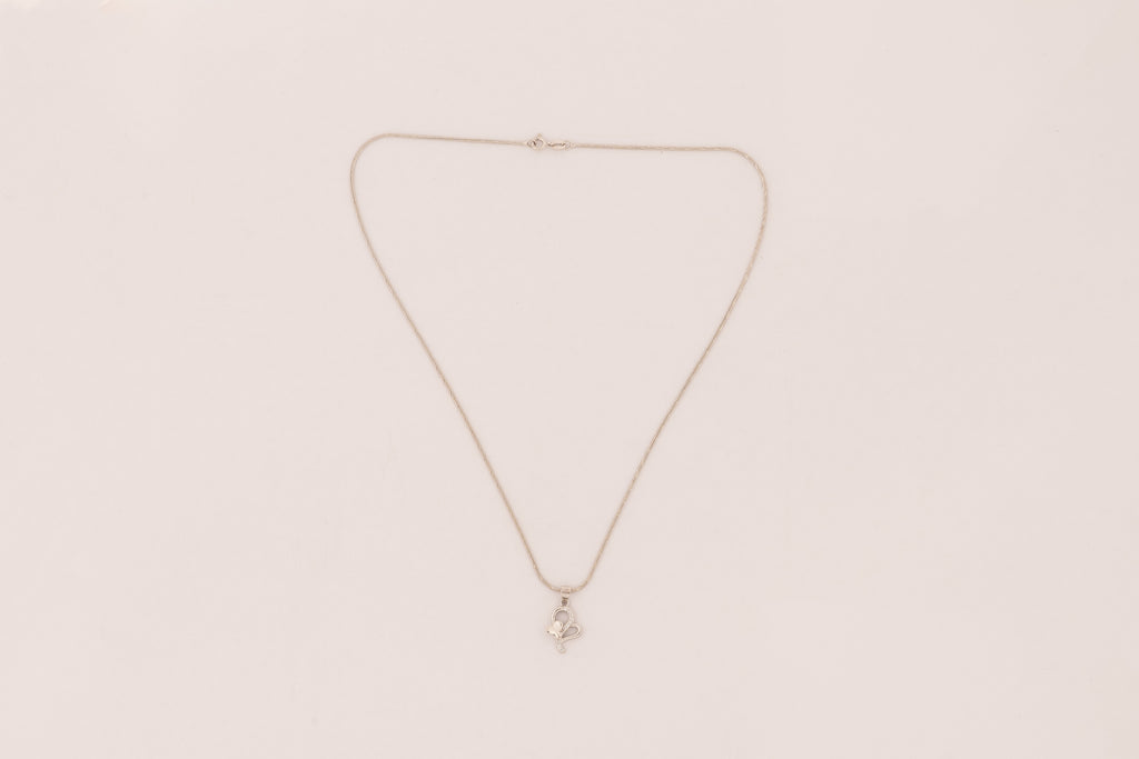 Serene Heartflow Pendant