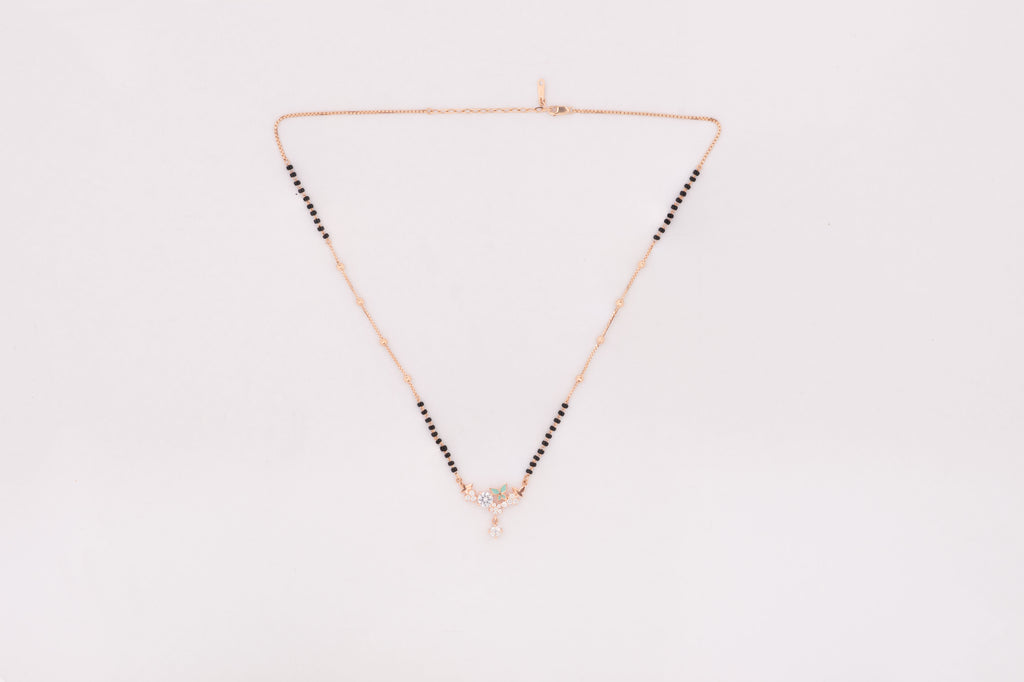 Petal charm (Rose gold)