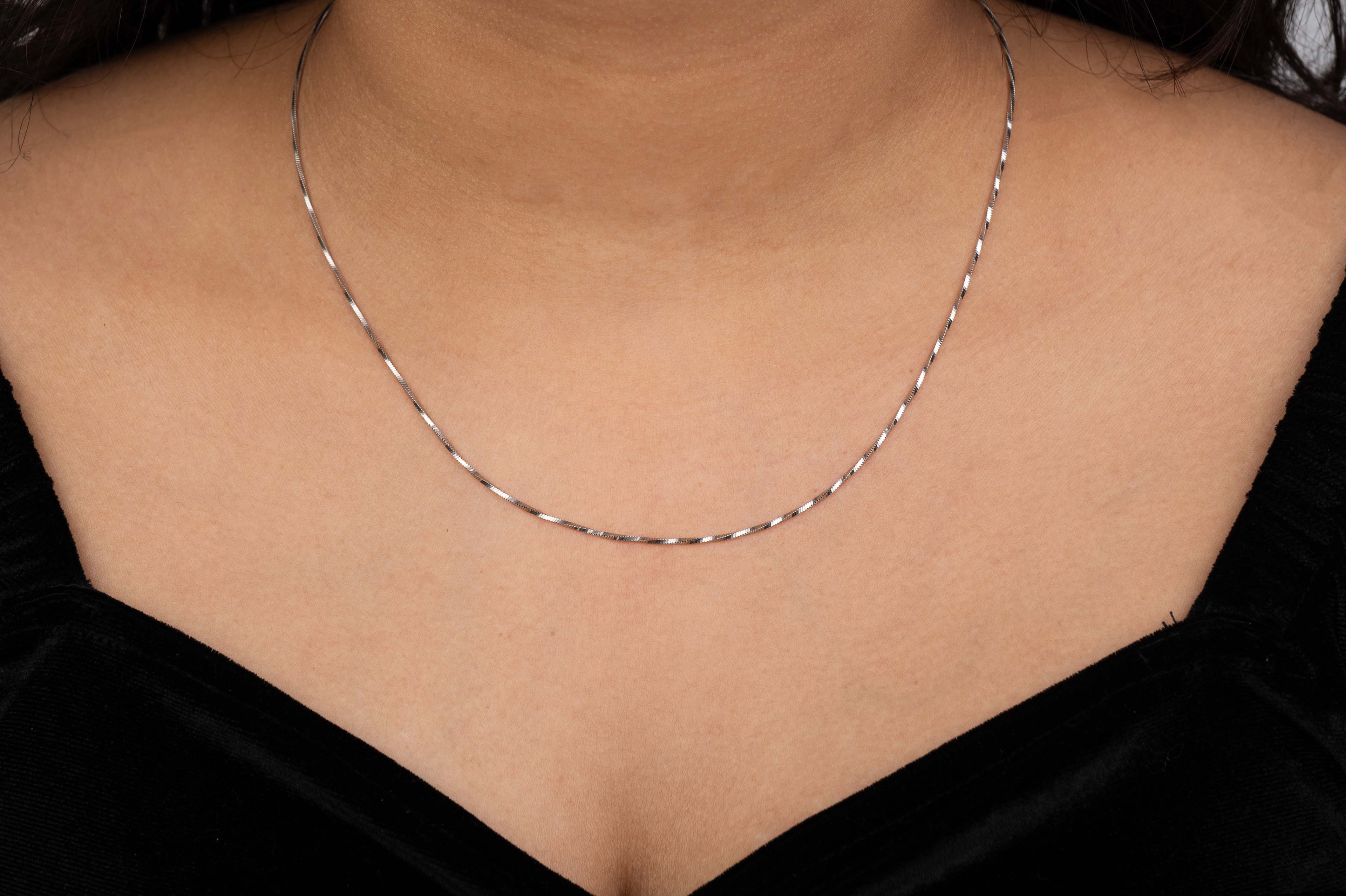 Moonstring silver chain